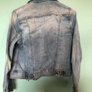 Women’s Denim Jacket